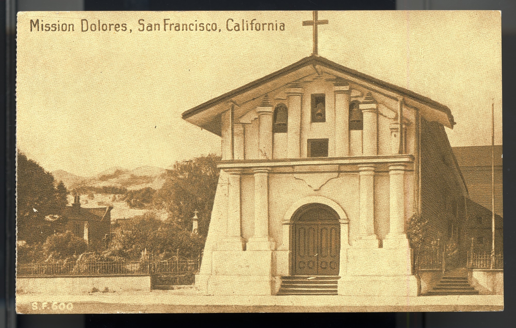 Postcard 23 – Mission Dolores, San Francisco, California. Cardinell-Vincent Company. ca 1910 or 1915. NMAH 1986.0639.0406.
